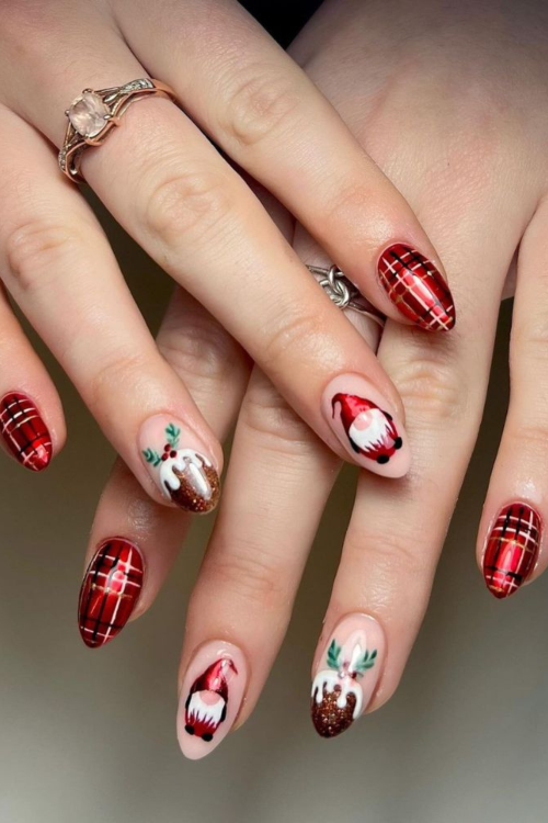 Red Christmas Nails